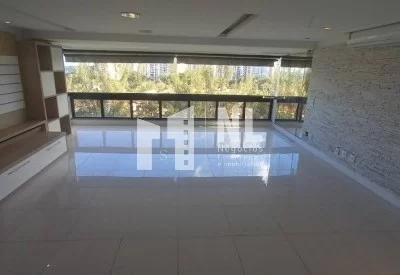 Apartamento com 4 Quartos para alugar na Barra da Tijuca