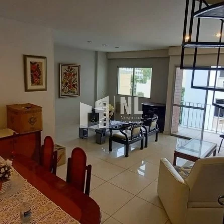 Apartamento com 3 Quartos em Laranjeiras