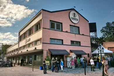 SCHORNTEIN